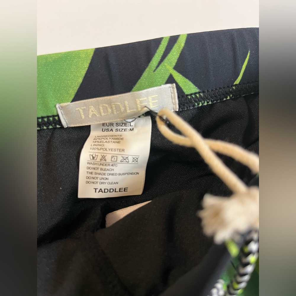 Taddle tropical print Men's Green Swim Trunks M - Picture 5 of 14